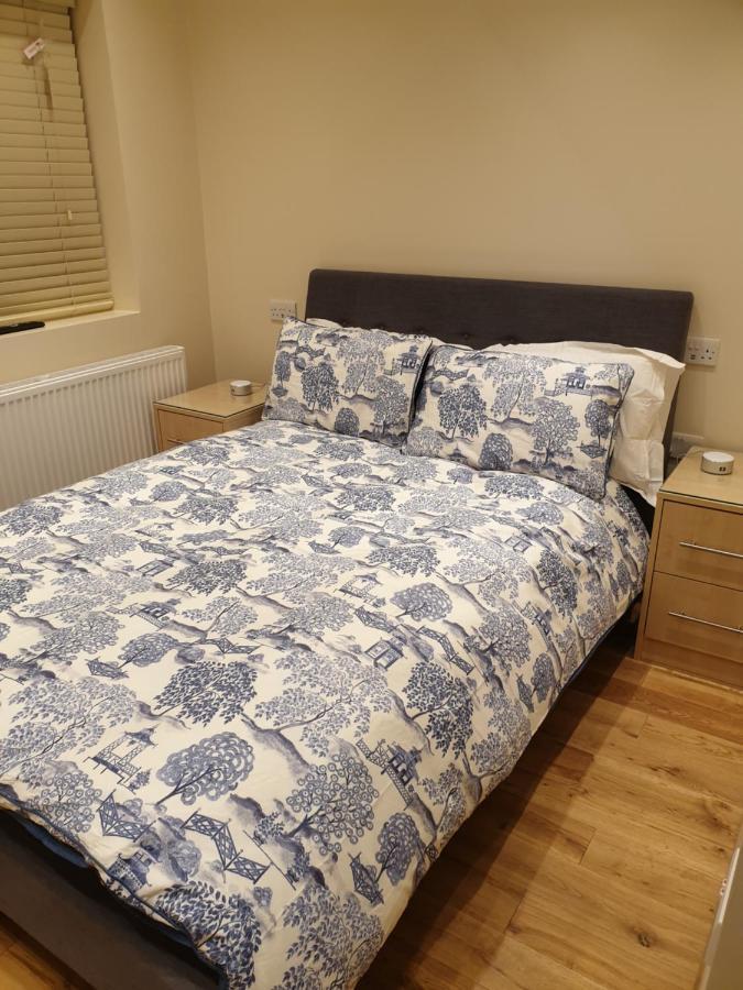 London Luxury Apartments 5 Min Walk From Ilford Station, With Free Parking Free Wifi Exterior photo